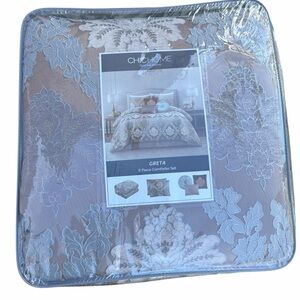 Greta 6 Piece Comforter Set - Silver and Gray